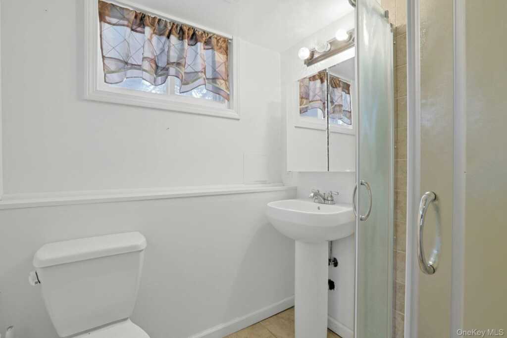 15 Kenwood Lane, New City, NY 10956 - Photo 21 of 28