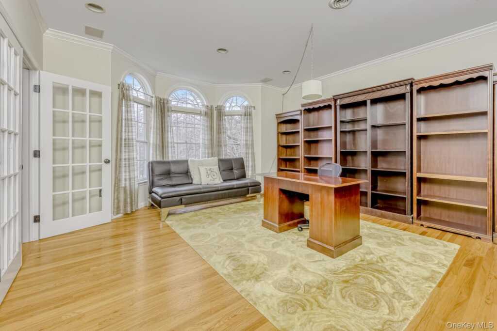 22 Golden Road, Suffern, NY 10901 - Photo 12 of 41