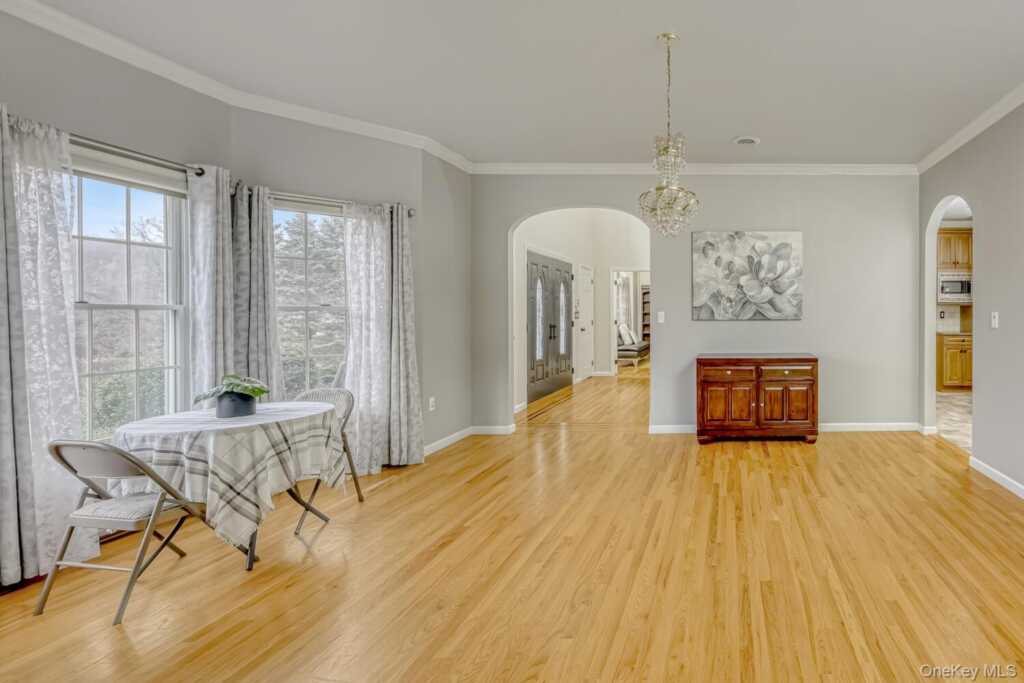 22 Golden Road, Suffern, NY 10901 - Photo 14 of 41