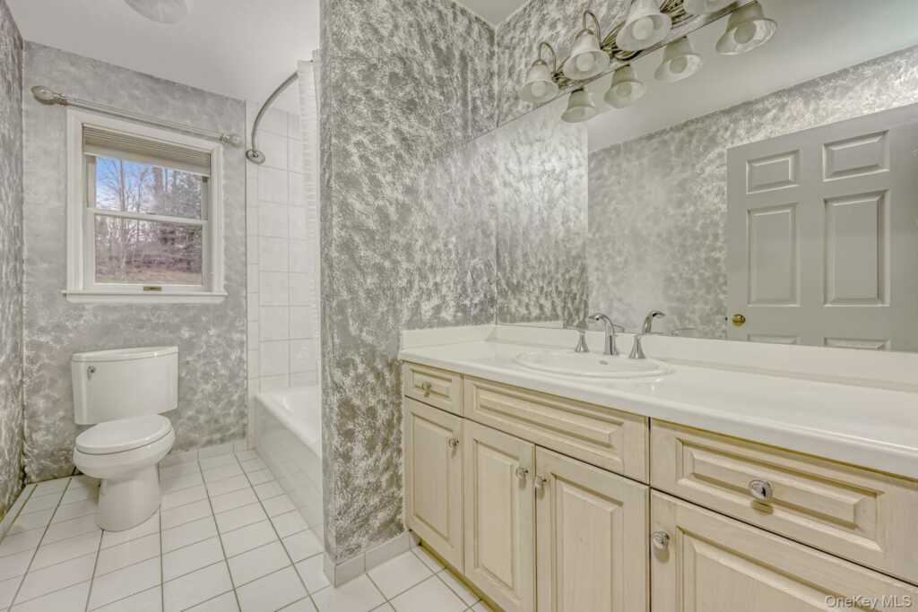 22 Golden Road, Suffern, NY 10901 - Photo 27 of 41