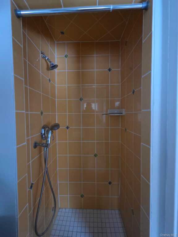 263 S Mountain Road, Unit #New City, NY 10956, New City, NY 10956 - Photo 30 of 33