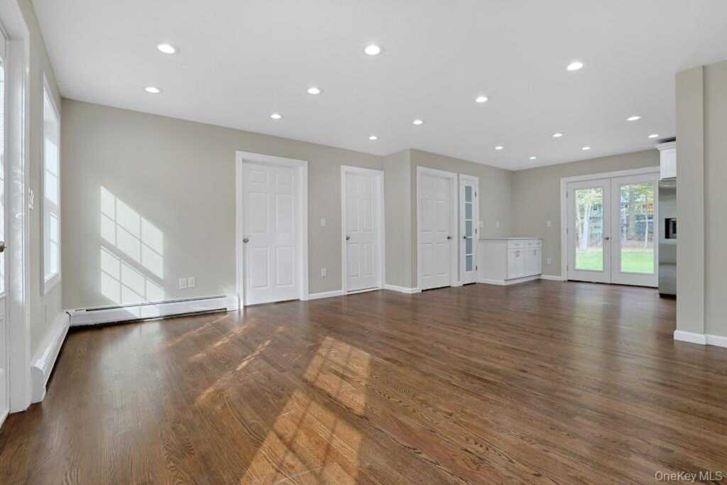 36 Windmill Lane, New City, NY 10956 - Photo 5 of 47