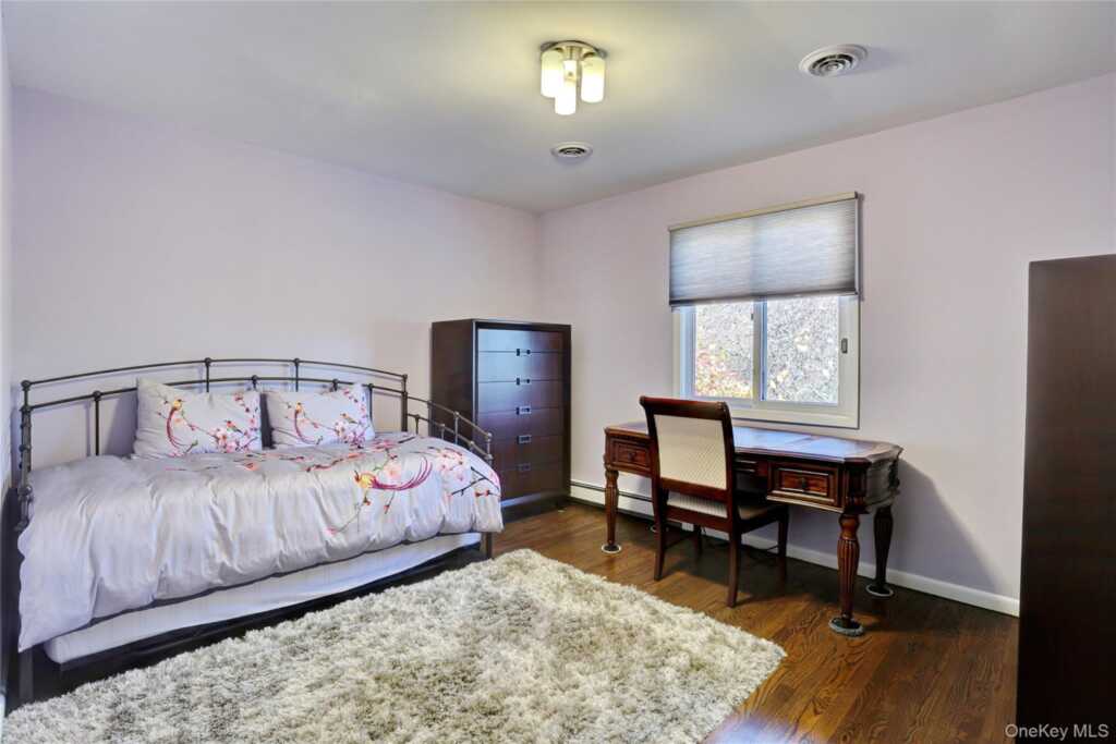 6 Scenic Vista Drive, New City, NY 10956 - Photo 22 of 37