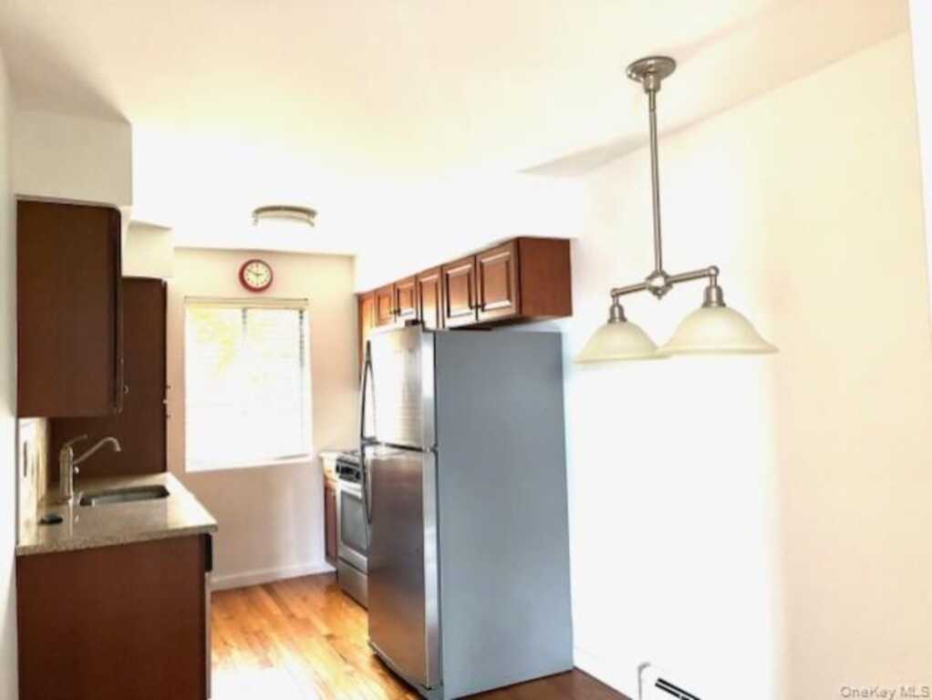 296 High Avenue, Unit #2M, Nyack, NY 10960 - Photo 3 of 10