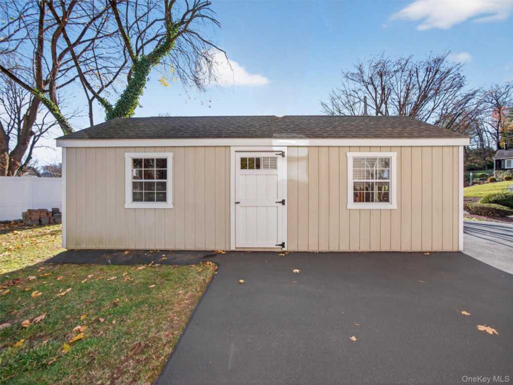 68 Eberling Drive, New City, NY 10956 - Photo 35 of 37