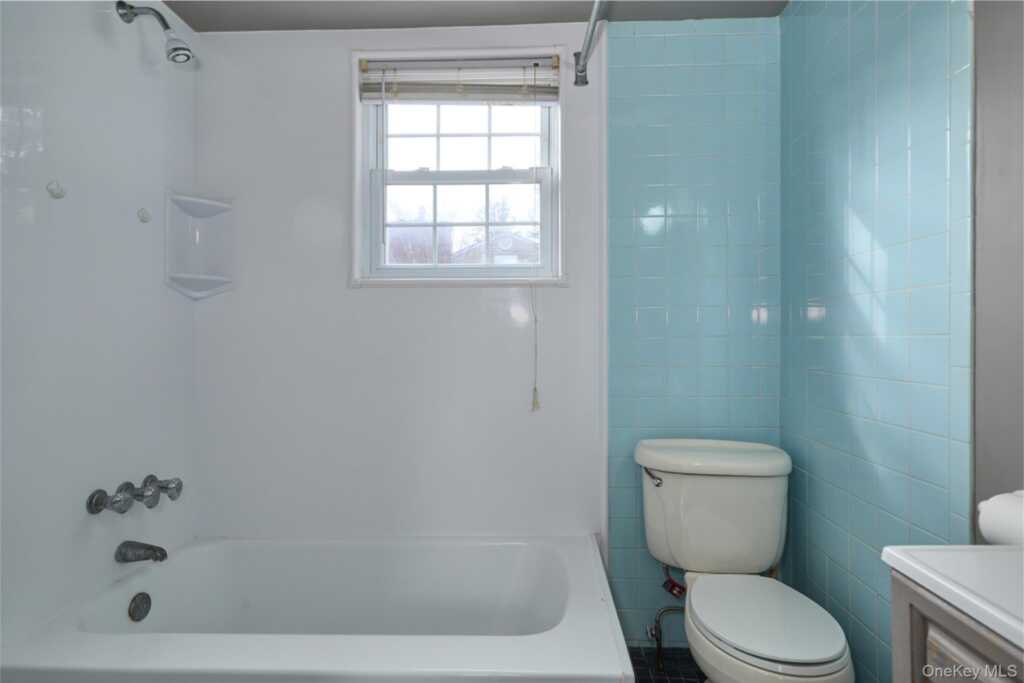 500 Haverstraw Road, Suffern, NY 10901 - Photo 25 of 37