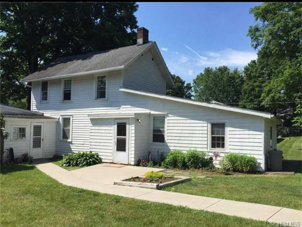 500 Haverstraw Road, Suffern, NY 10901 - Photo 3 of 37