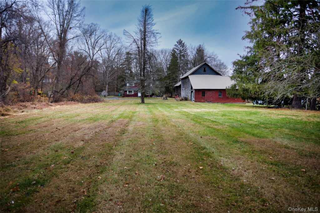 500 Haverstraw Road, Suffern, NY 10901 - Photo 32 of 37