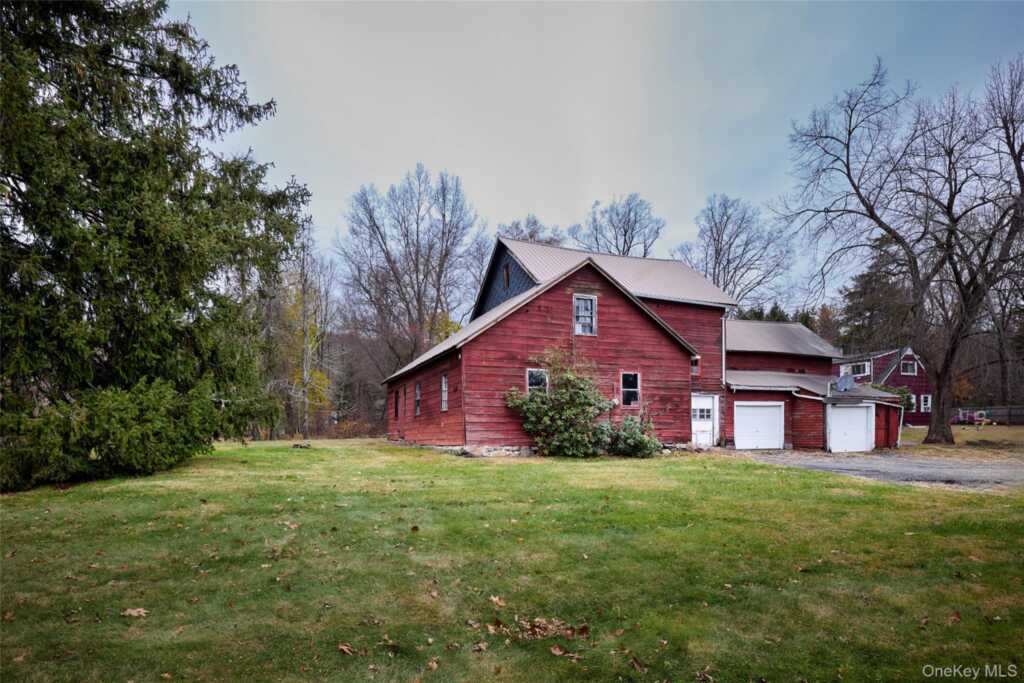 500 Haverstraw Road, Suffern, NY 10901 - Photo 36 of 37