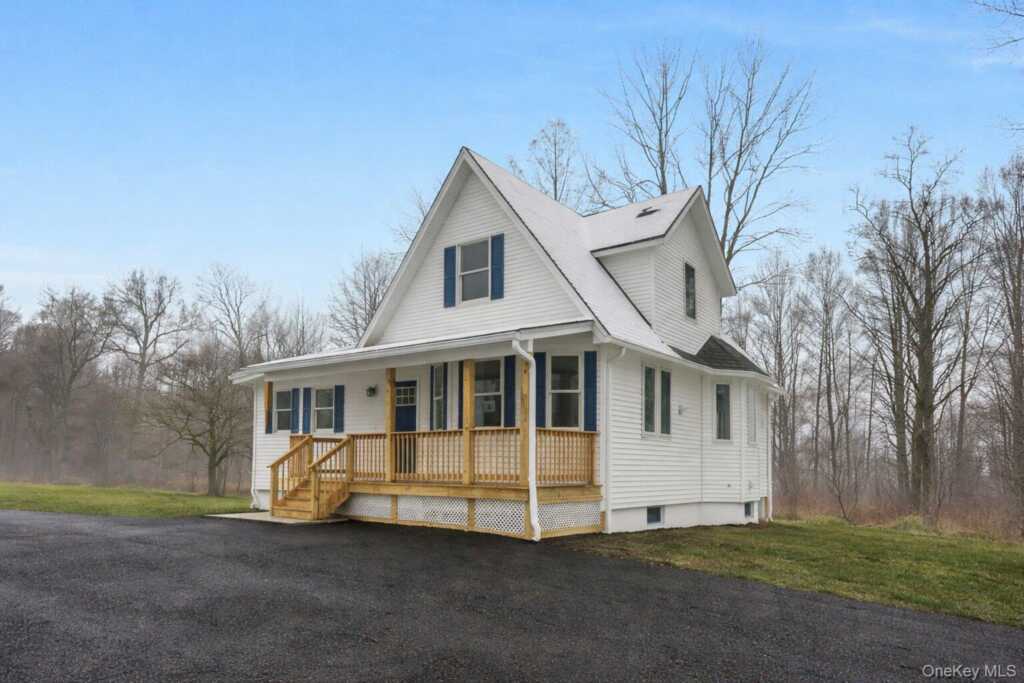 570 Kings Highway, Valley Cottage, NY 10989 - Photo 34 of 36