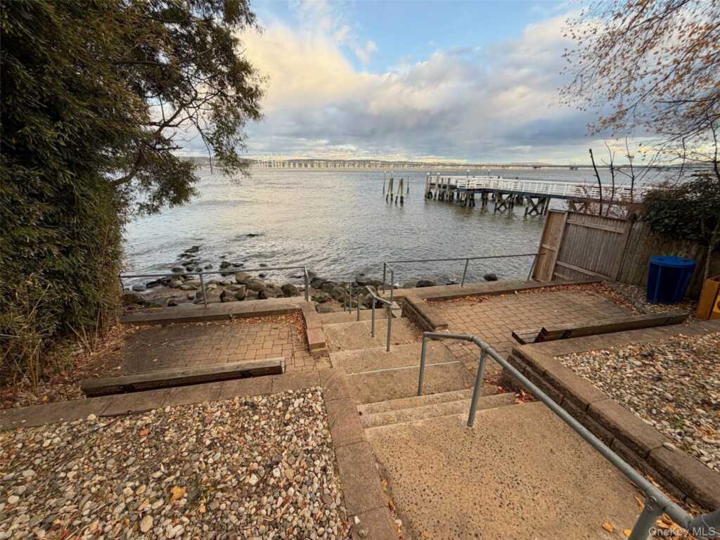 9 Prall Place, Nyack, NY 10960 - Photo 32 of 33