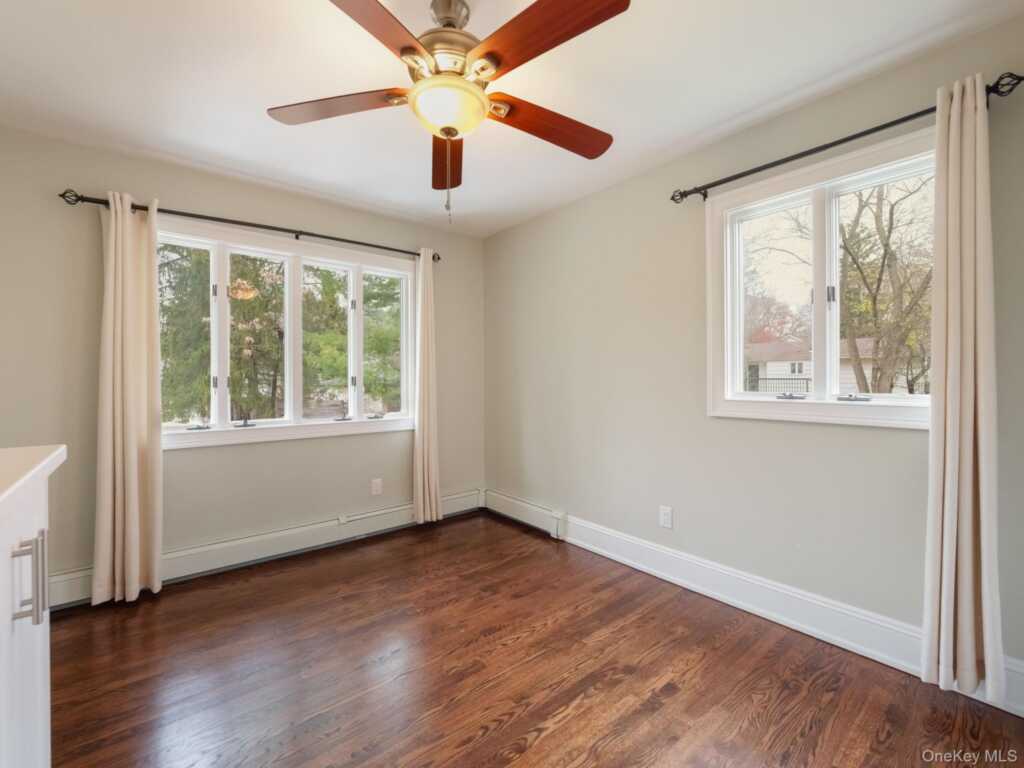 168 Lincoln Street, Pearl River, NY 10965 - Photo 24 of 35