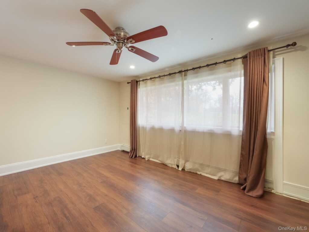 168 Lincoln Street, Pearl River, NY 10965 - Photo 30 of 35