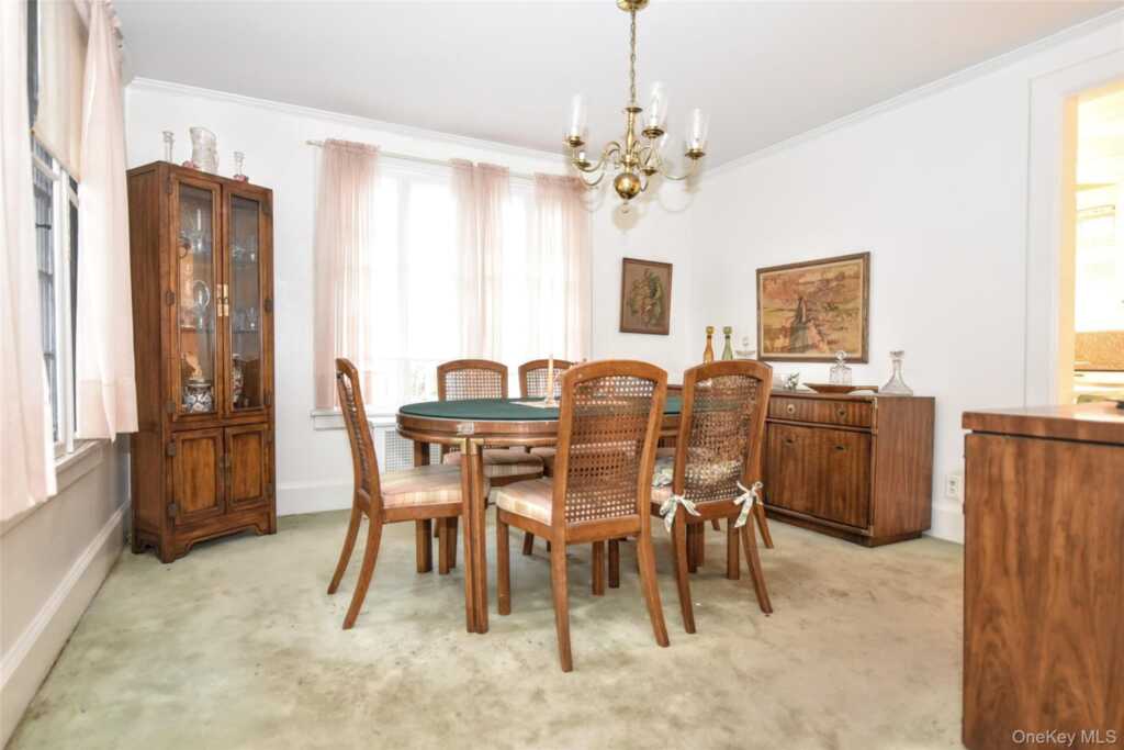 85 Battle Avenue, White Plains, NY 10606 - Photo 12 of 29