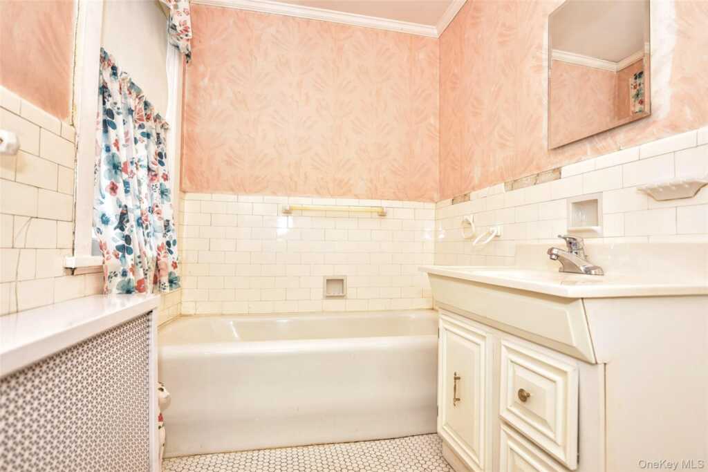 85 Battle Avenue, White Plains, NY 10606 - Photo 24 of 29