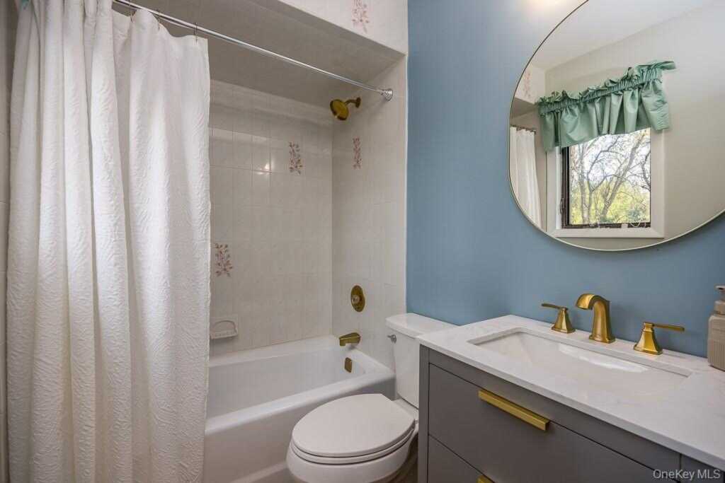 16 Lady Godiva Way, New City, NY 10956 - Photo 23 of 31