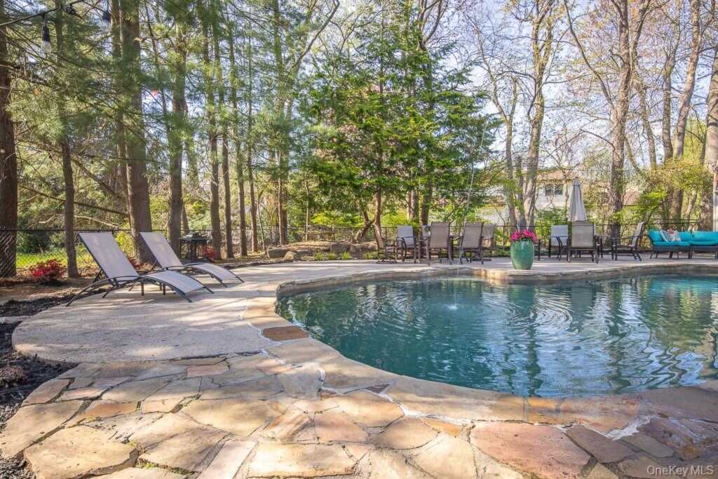 16 Lady Godiva Way, New City, NY 10956 - Photo 30 of 31