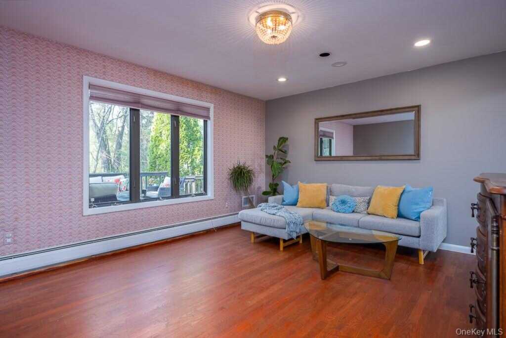 16 Lady Godiva Way, New City, NY 10956 - Photo 7 of 31