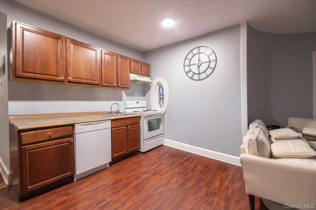 162 Broadway, Nyack, NY 10960 - Photo 25 of 49