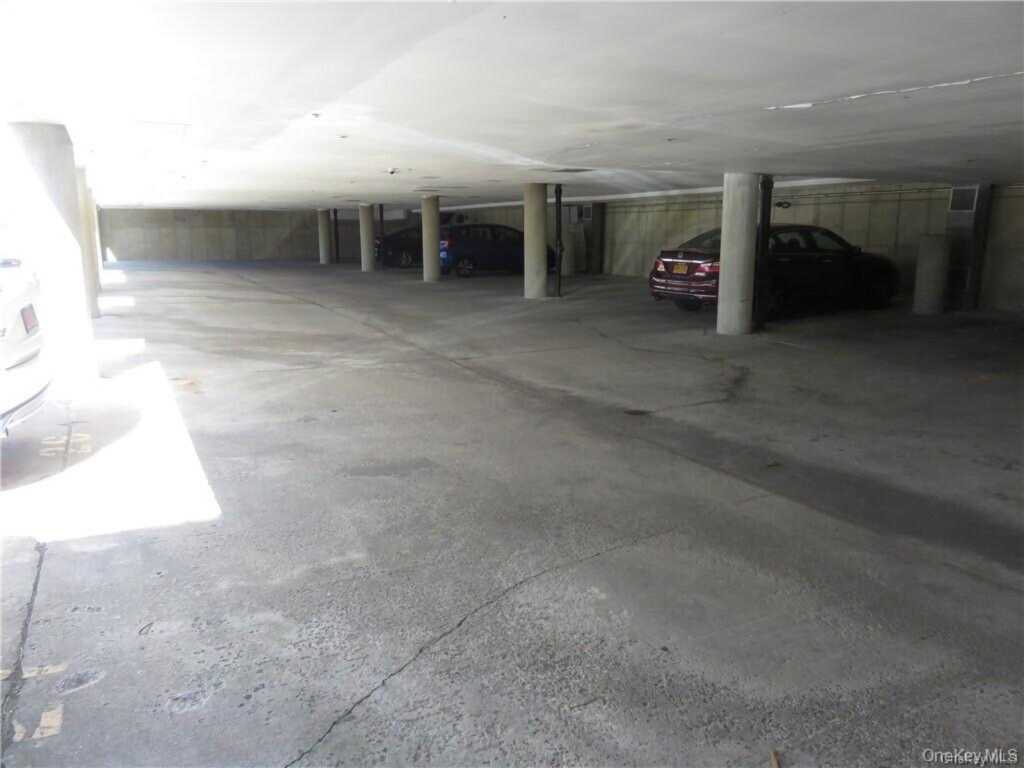 36 Greenridge Avenue, Unit #110, White Plains, NY 10605 - Photo 9 of 9