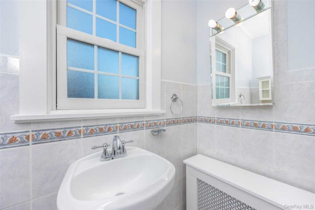 41 French Ridge, New Rochelle, NY 10801 - Photo 16 of 50