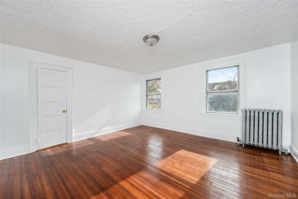 41 French Ridge, New Rochelle, NY 10801 - Photo 18 of 50