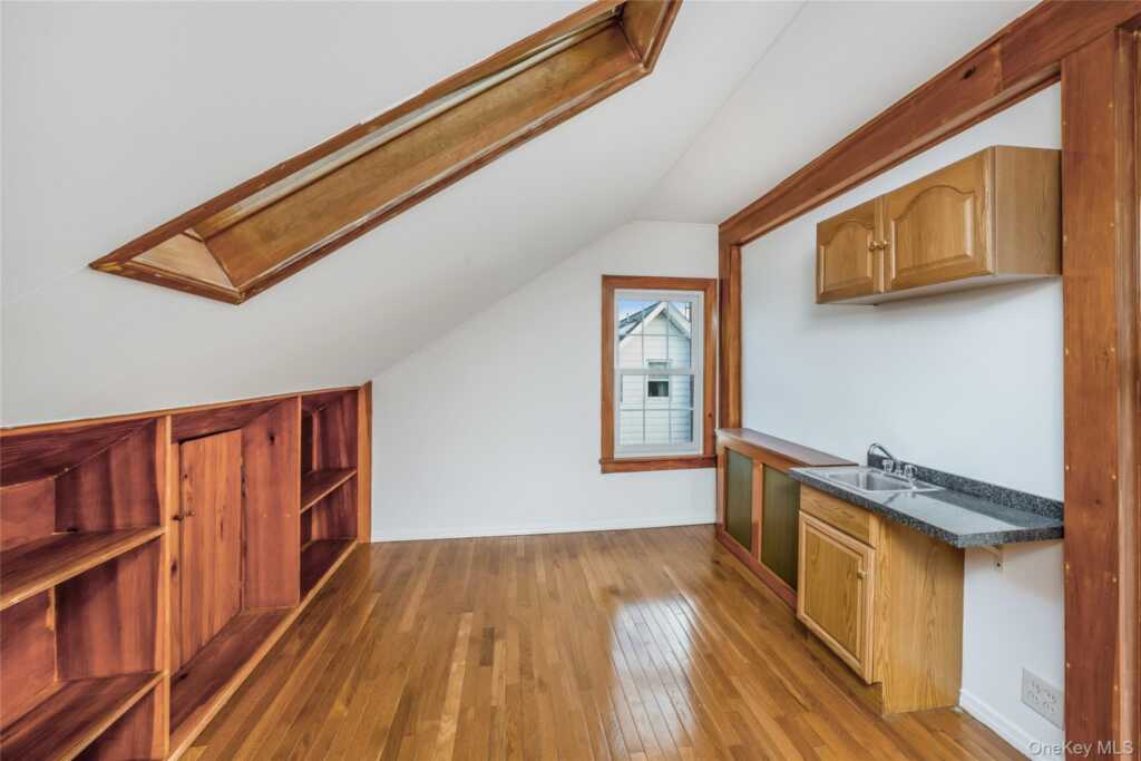 41 French Ridge, New Rochelle, NY 10801 - Photo 32 of 50