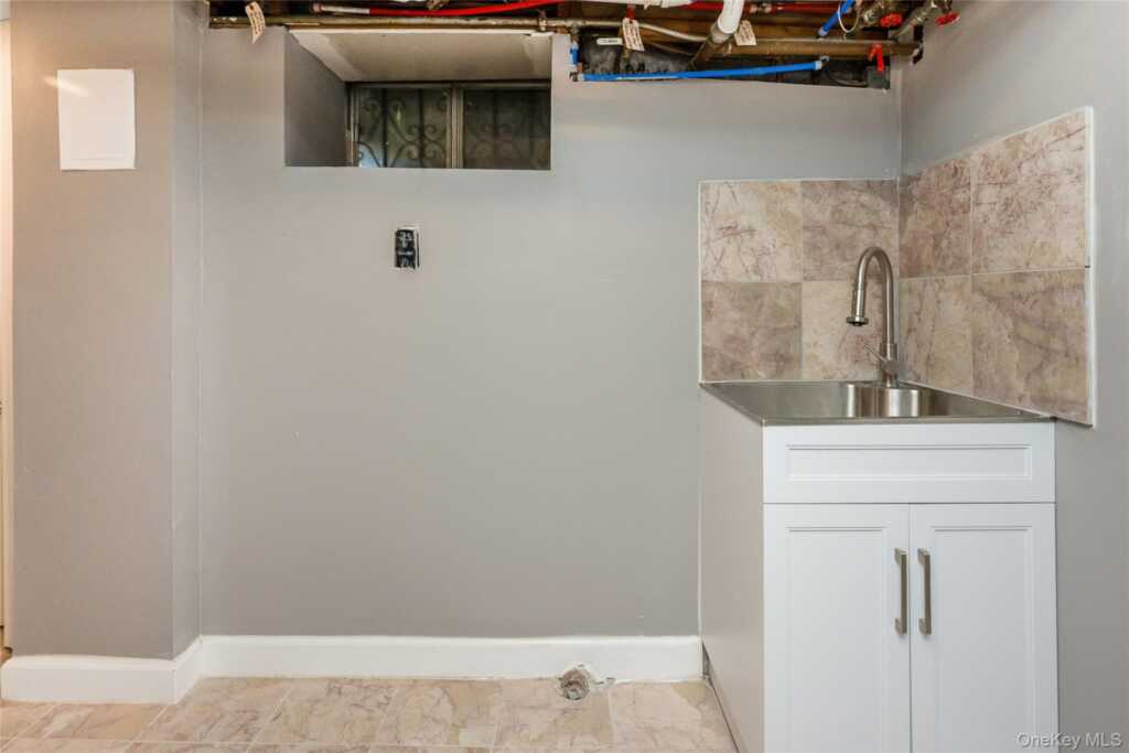 41 French Ridge, New Rochelle, NY 10801 - Photo 36 of 50