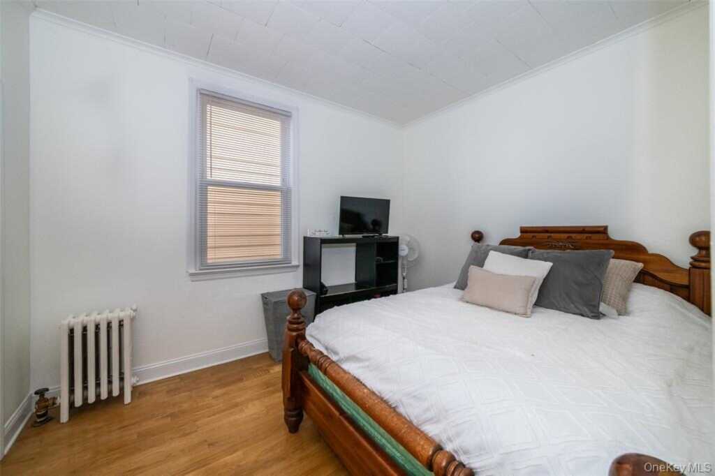 92 Washington Avenue, Unit ##Floor 1, New Rochelle, NY 10801 - Photo 9 of 22