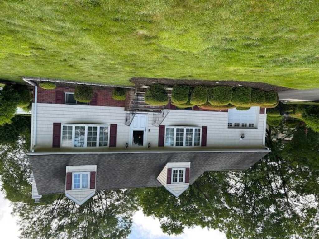 18 Homestead Lane, New City, NY 10956 - Photo 2 of 21