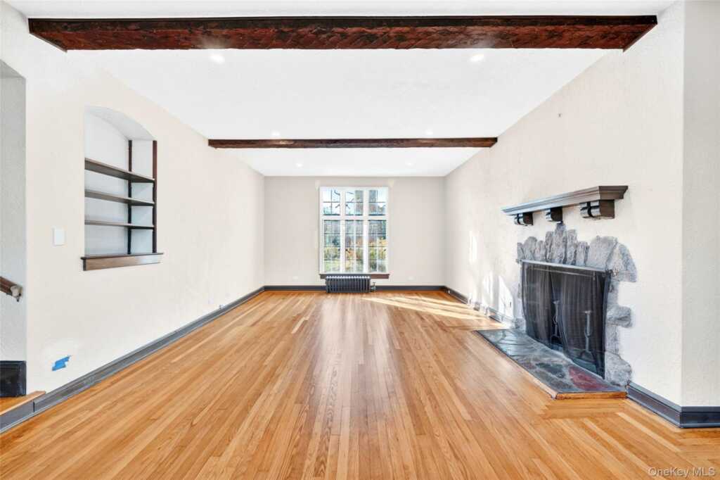 5 Seymour Place, White Plains, NY 10605 - Photo 6 of 43