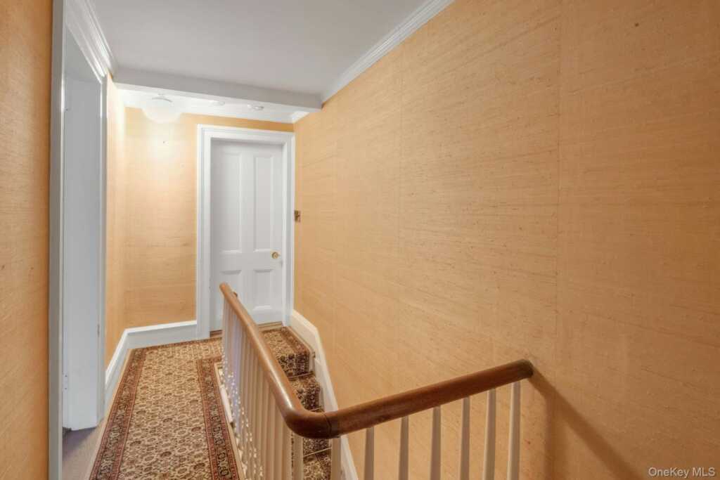 733 Stuart Avenue, Rye, NY 10543 - Photo 19 of 27