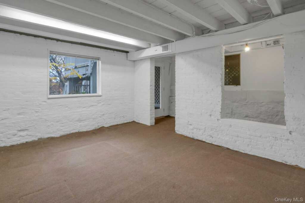 733 Stuart Avenue, Rye, NY 10543 - Photo 20 of 27