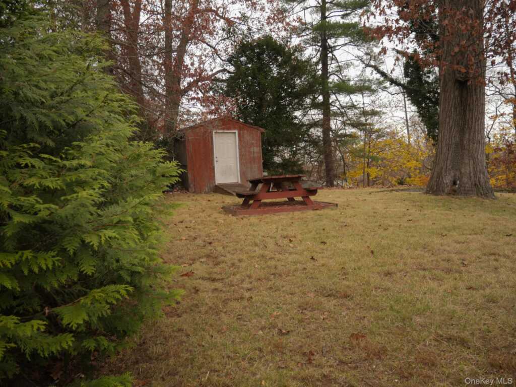 50 Kent Road, White Plains, NY 10603 - Photo 11 of 13