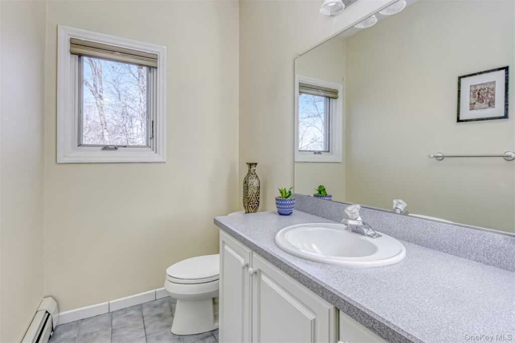 6 Wedge Way, Suffern, NY 10901 - Photo 11 of 27