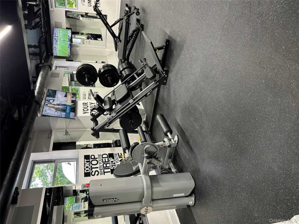 220 Pelham Road, Unit #6G, New Rochelle, NY 10805 - Photo 12 of 24