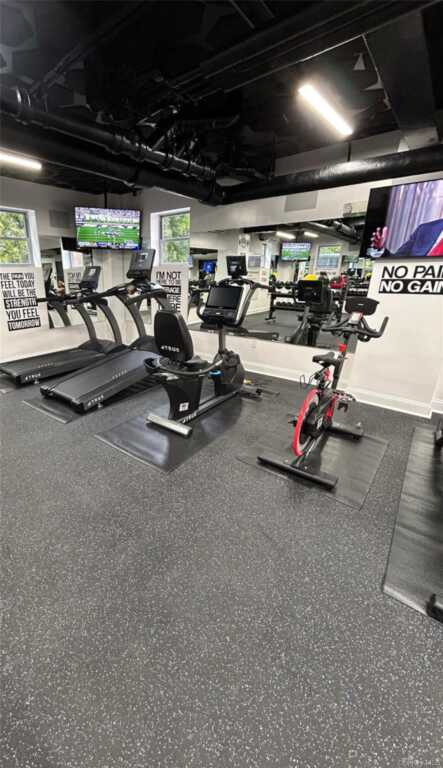 220 Pelham Road, Unit #6G, New Rochelle, NY 10805 - Photo 13 of 24