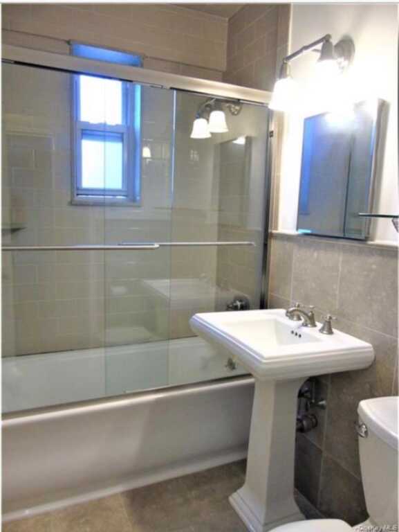 220 Pelham Road, Unit #6G, New Rochelle, NY 10805 - Photo 9 of 24