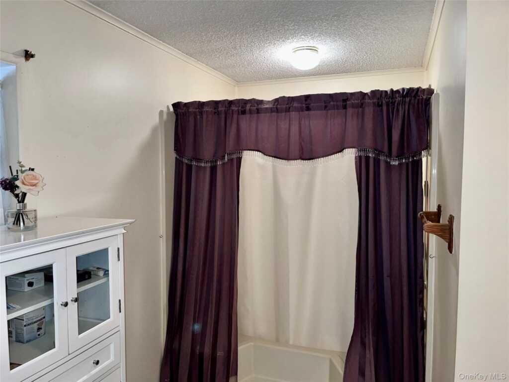 105 North Mountainview MH, Stony Point, NY 10950 - Photo 15 of 28