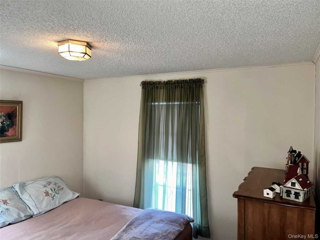 105 North Mountainview MH, Stony Point, NY 10950 - Photo 19 of 28