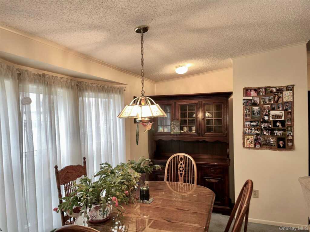 105 North Mountainview MH, Stony Point, NY 10950 - Photo 6 of 28