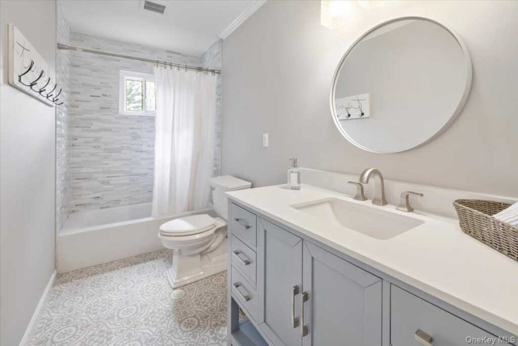 107 Tennyson Drive, Nanuet, NY 10954 - Photo 29 of 41