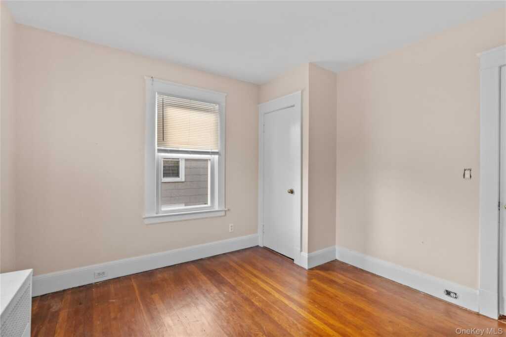 63 Grant Avenue, White Plains, NY 10603 - Photo 31 of 37