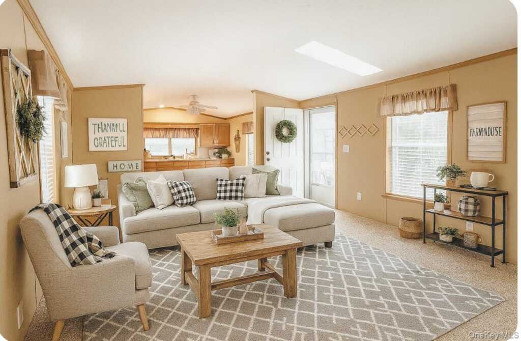 17 Mountain View, Stony Point, NY 10980 - Photo 2 of 16