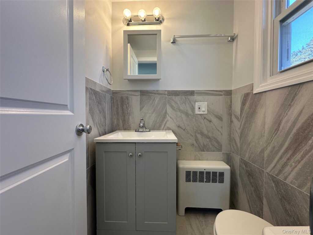 54 4th Avenue, Unit #4, Nyack, NY 10960 - Photo 3 of 6