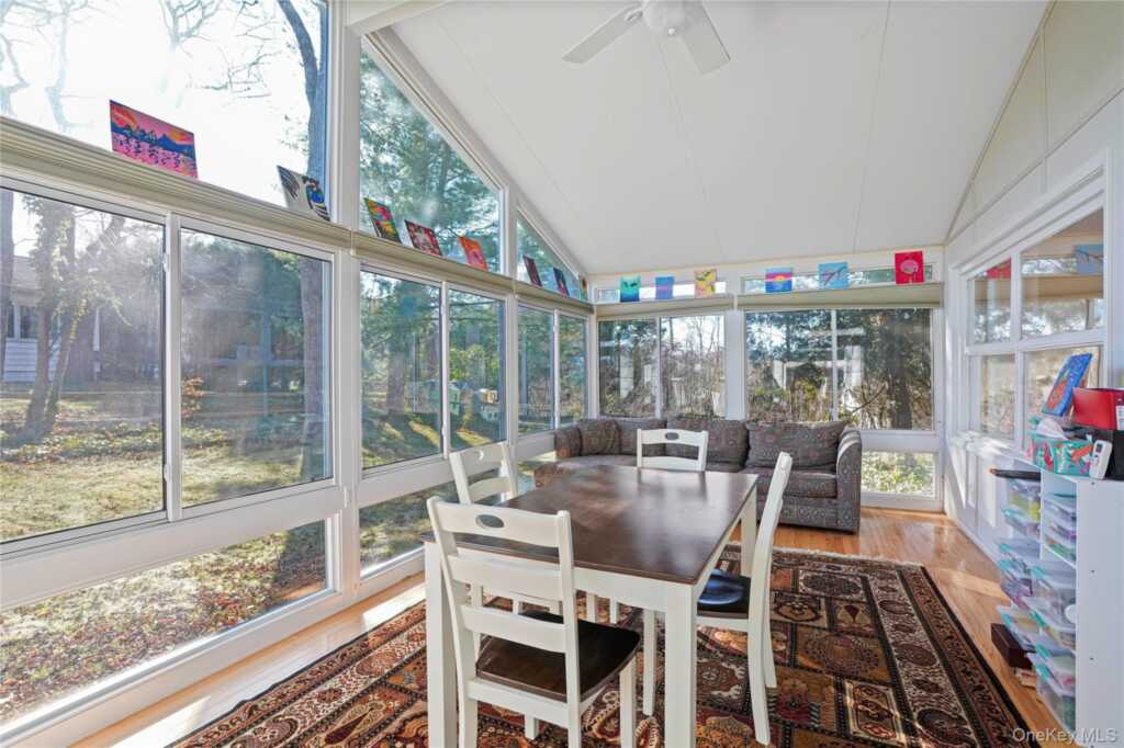 469 Rosedale Avenue, White Plains, NY 10605 - Photo 13 of 32