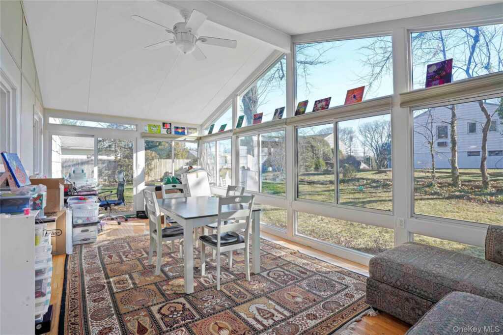 469 Rosedale Avenue, White Plains, NY 10605 - Photo 14 of 32