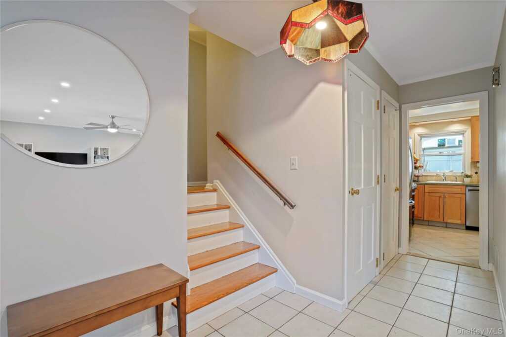 469 Rosedale Avenue, White Plains, NY 10605 - Photo 15 of 32