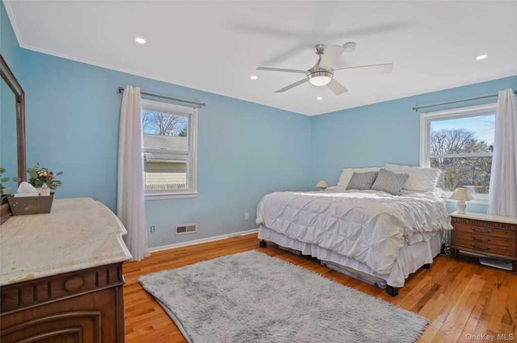 469 Rosedale Avenue, White Plains, NY 10605 - Photo 21 of 32