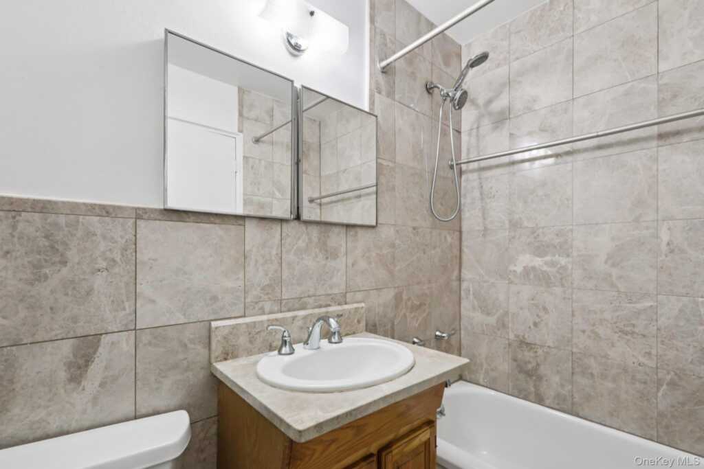 4 Wyndover Woods Lane, Unit #12, White Plains, NY 10603 - Photo 27 of 31